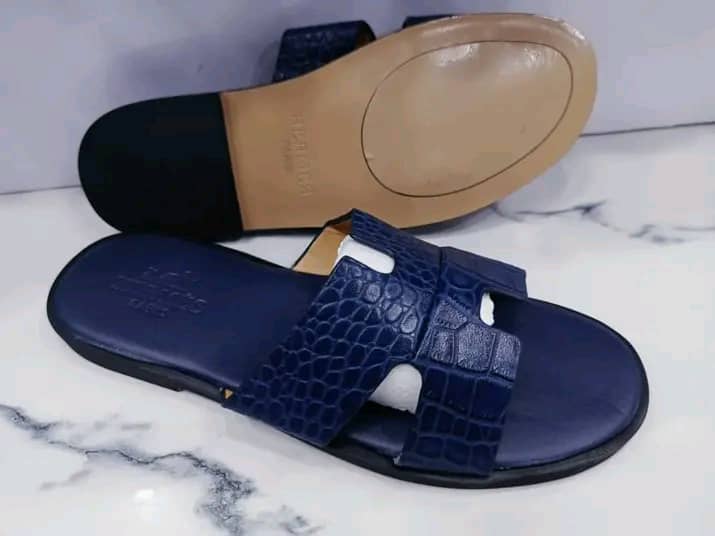 Sandales Bleues Croco